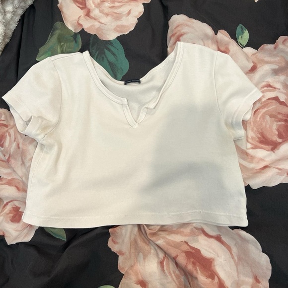 brandy melville mini white shirt - Picture 1 of 2